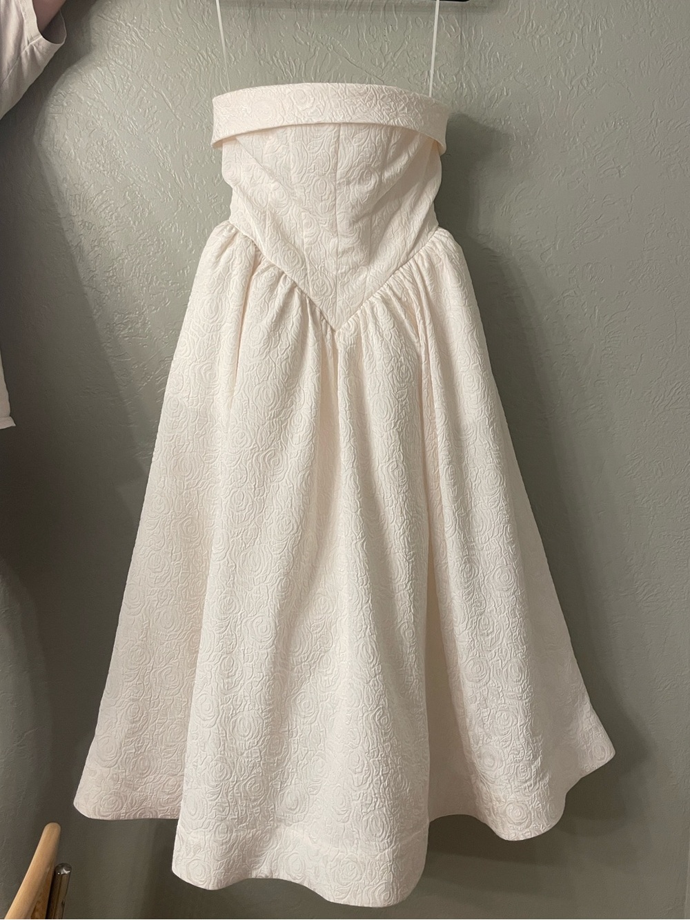 BHLDN Strapless White Jacquard A-Line Dress - Picture 3 of 7